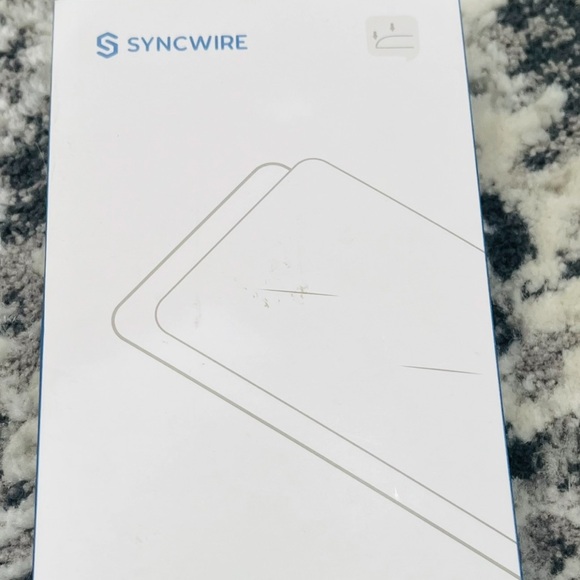 SYNCWIRE TEMPERED GLASS SCREEN PROTECTORS FOR IPHONE 14 PRO - Picture 4 of 8